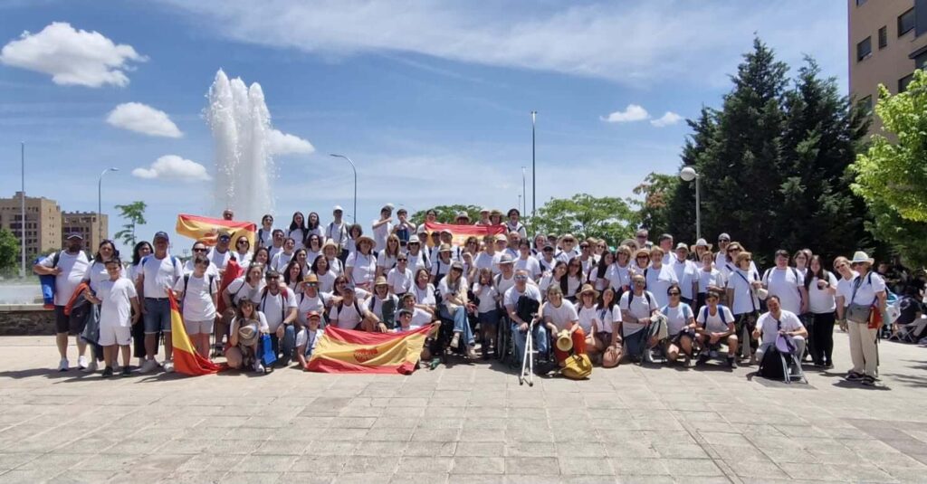 La Parroquia de Consuegra acudió a ver al Papa León XIV a Madrid